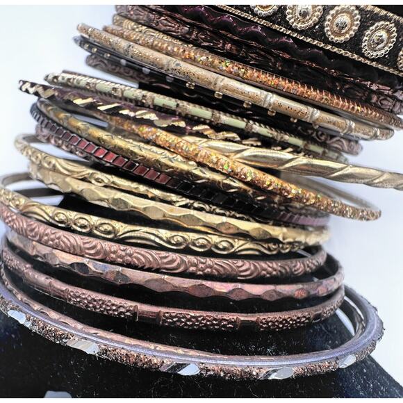 31 Boho Chic mixed metal gold & brown colored stack bangle bracelets, J-01-68 - Picture 4 of 13